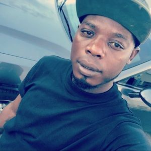 Meet your Posher, Manus